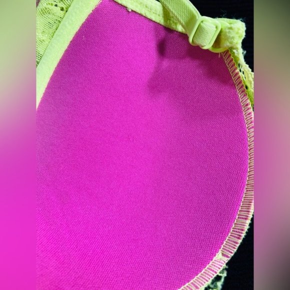PINK by VICTORIA SECRET "The Date" Lime Green Yellow Lace Bra - Picture 6 of 16